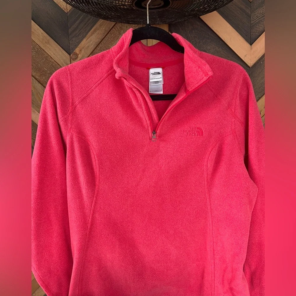 The North Face Women’s 3/4 Zip Fleece Size Medium - Picture 8 of 10